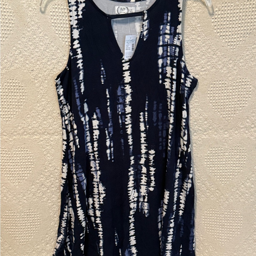 Medium Maurices Navy and White Tie-Dye Tank Top. NWT